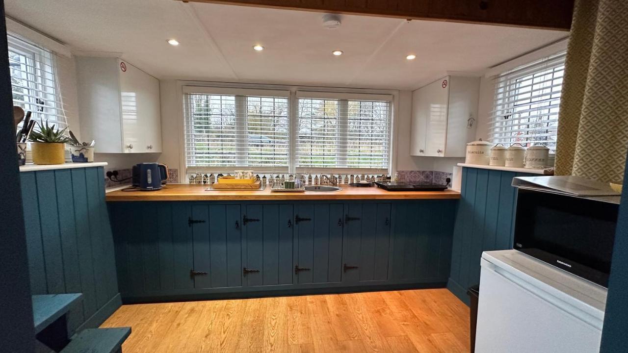 Toosey Lass - St Osyth Creek Saint Osyth Esterno foto